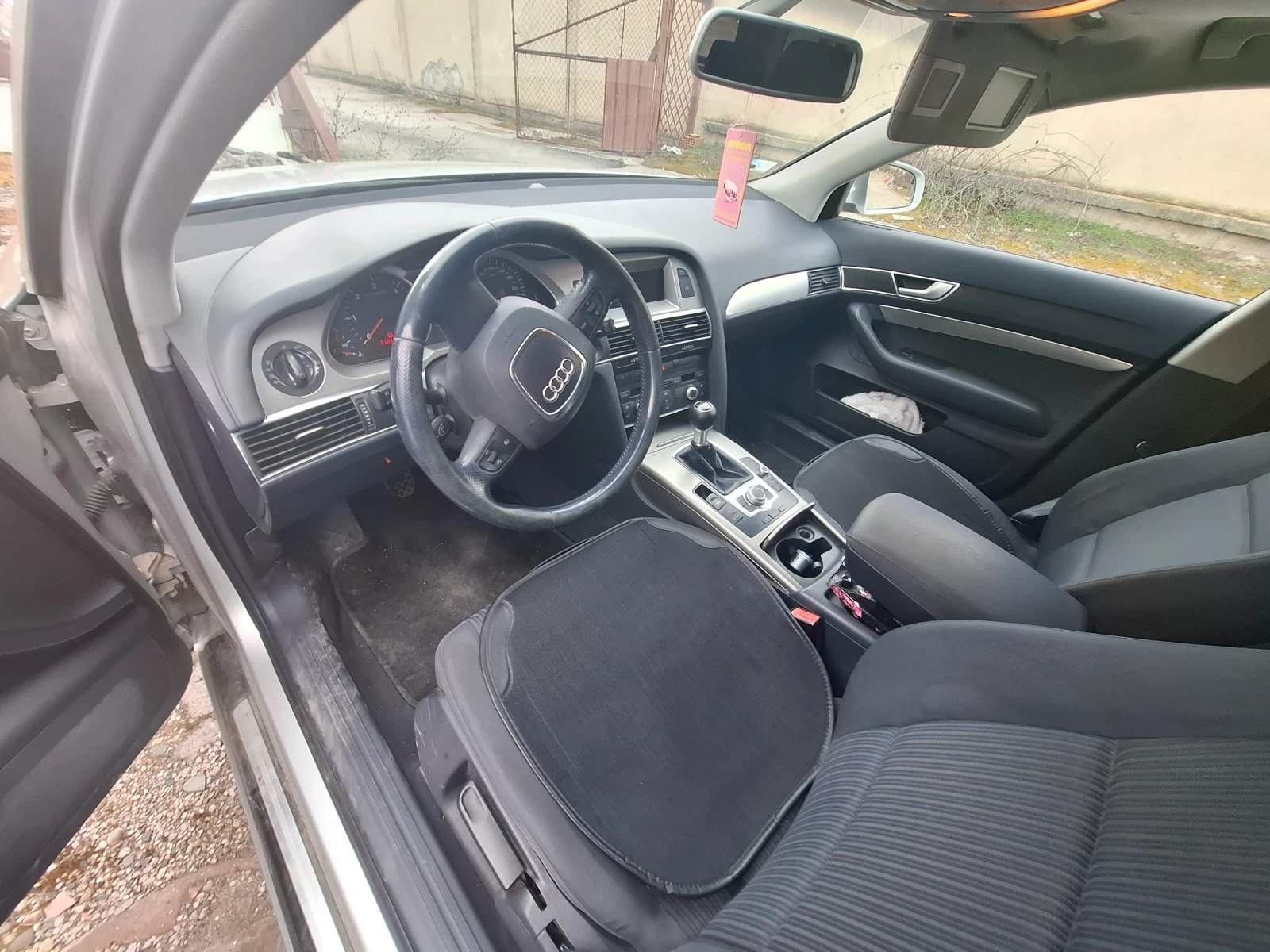 Audi A6 avant, снимка 8 - Автомобили и джипове - 54039977