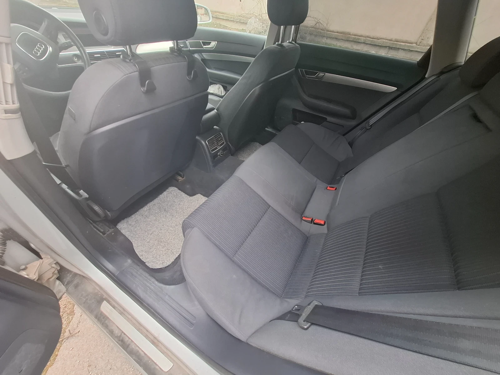 Audi A6 avant, снимка 7 - Автомобили и джипове - 54039977