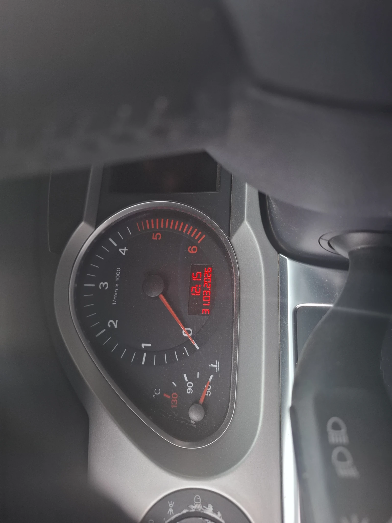 Audi A6 avant, снимка 10 - Автомобили и джипове - 54039977