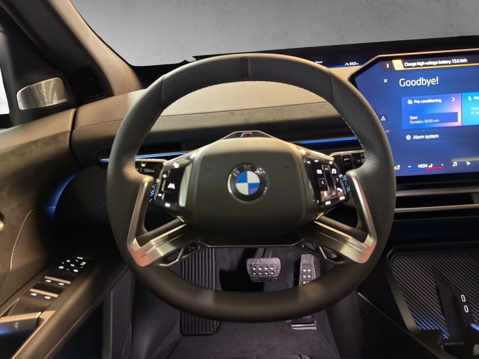 BMW iX3 50/xDrive/NEW MODEL/M-SPORT/ICONIC GLOW/HEADUP/H&K, снимка 11 - Автомобили и джипове - 54043067