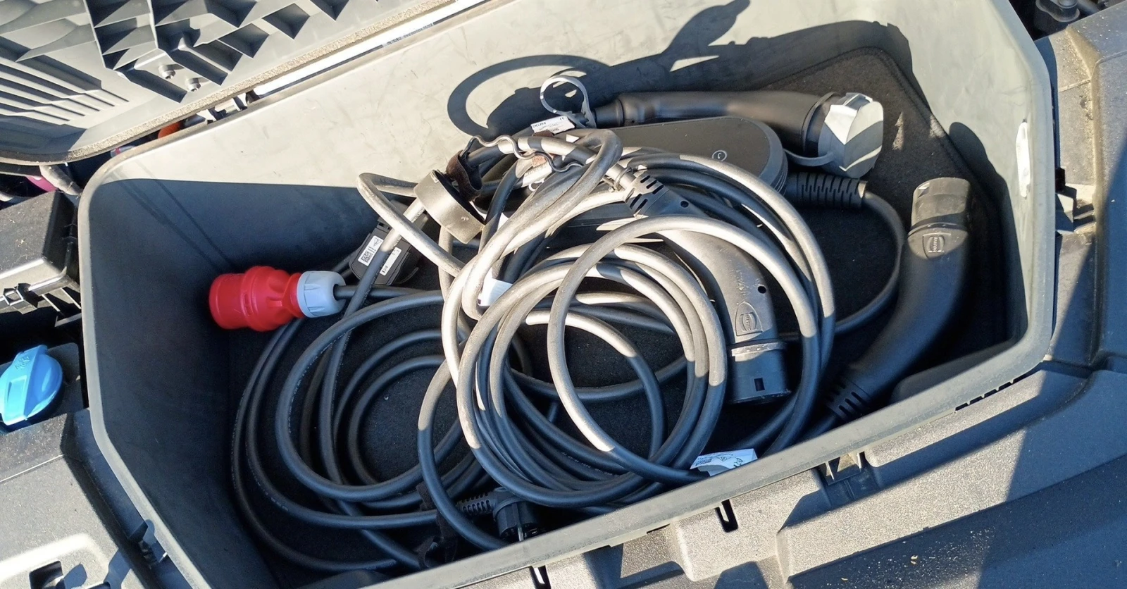 Audi E-Tron 55 ГАРАНЦИЯ QUATTRO 95KWH 408КС. ПАНОРАМА КАМЕРИ , снимка 14 - Автомобили и джипове - 54083364