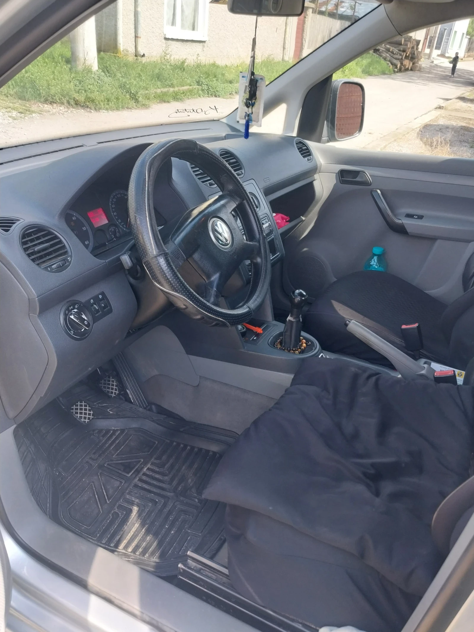 VW Caddy, снимка 3 - Автомобили и джипове - 54652850