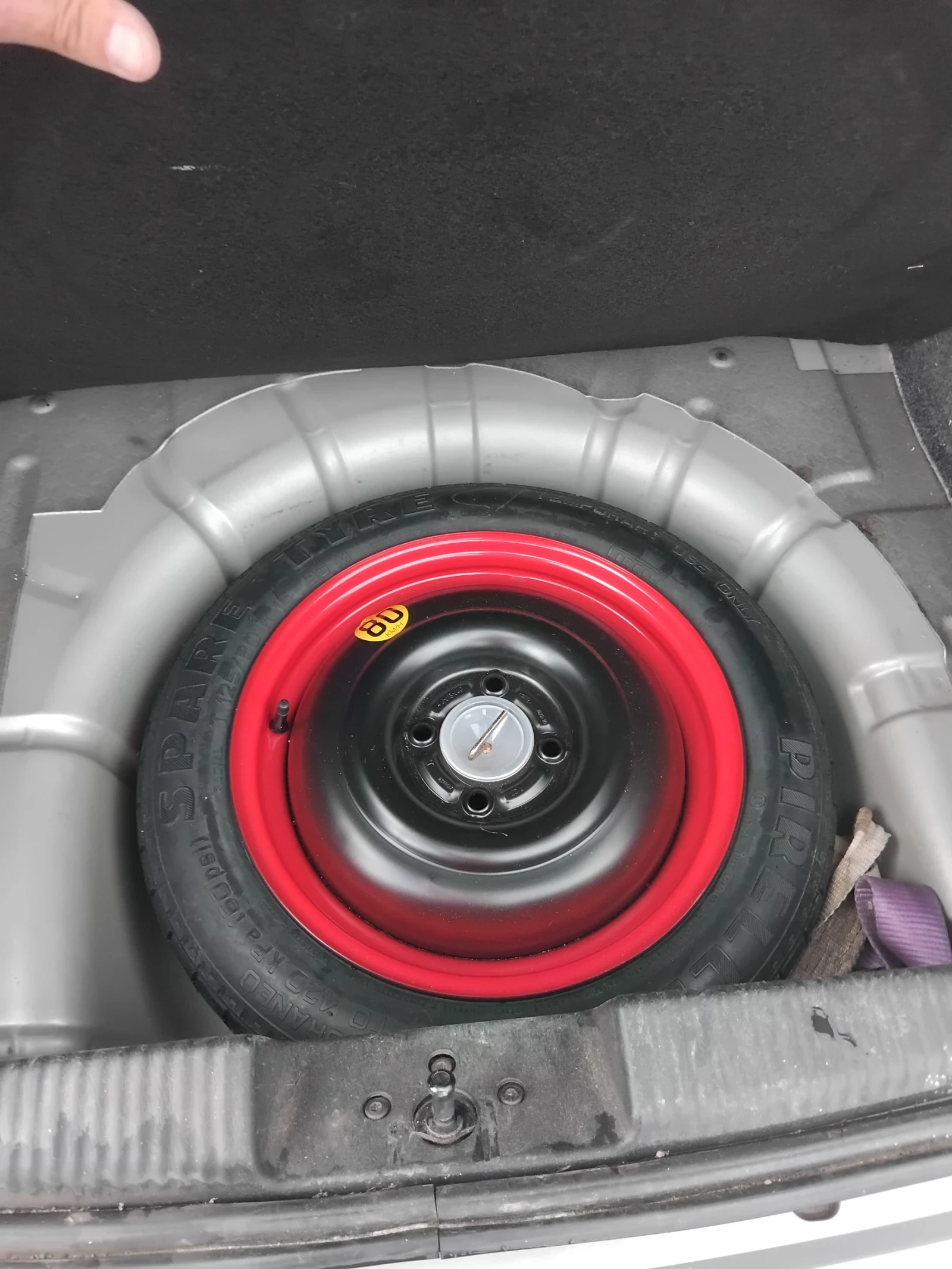 Ford Focus 1.8 TDDI, снимка 10 - Автомобили и джипове - 55013207