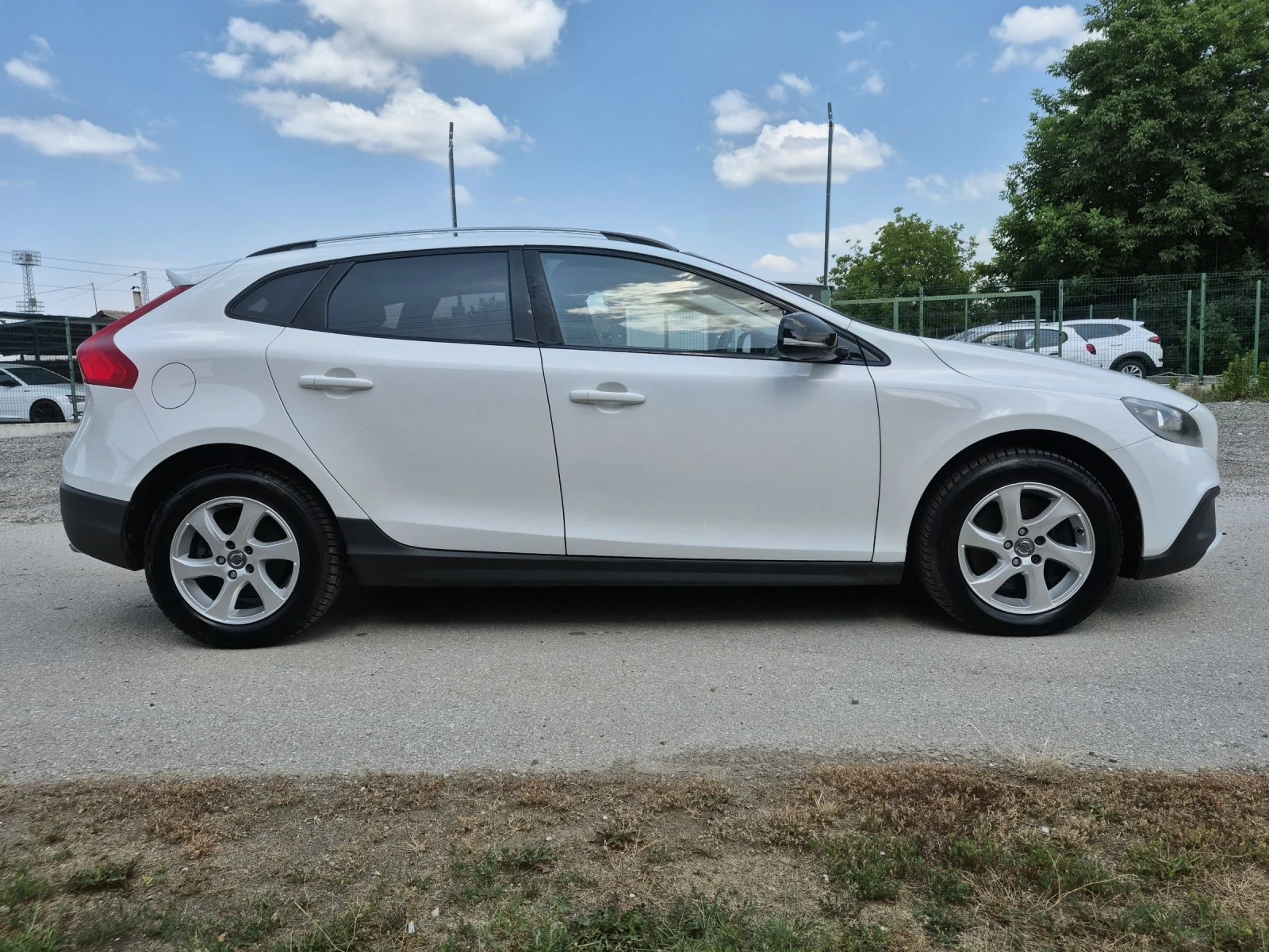 Volvo V40 Cross Country T5 AWD , снимка 4 - Автомобили и джипове - 55135155