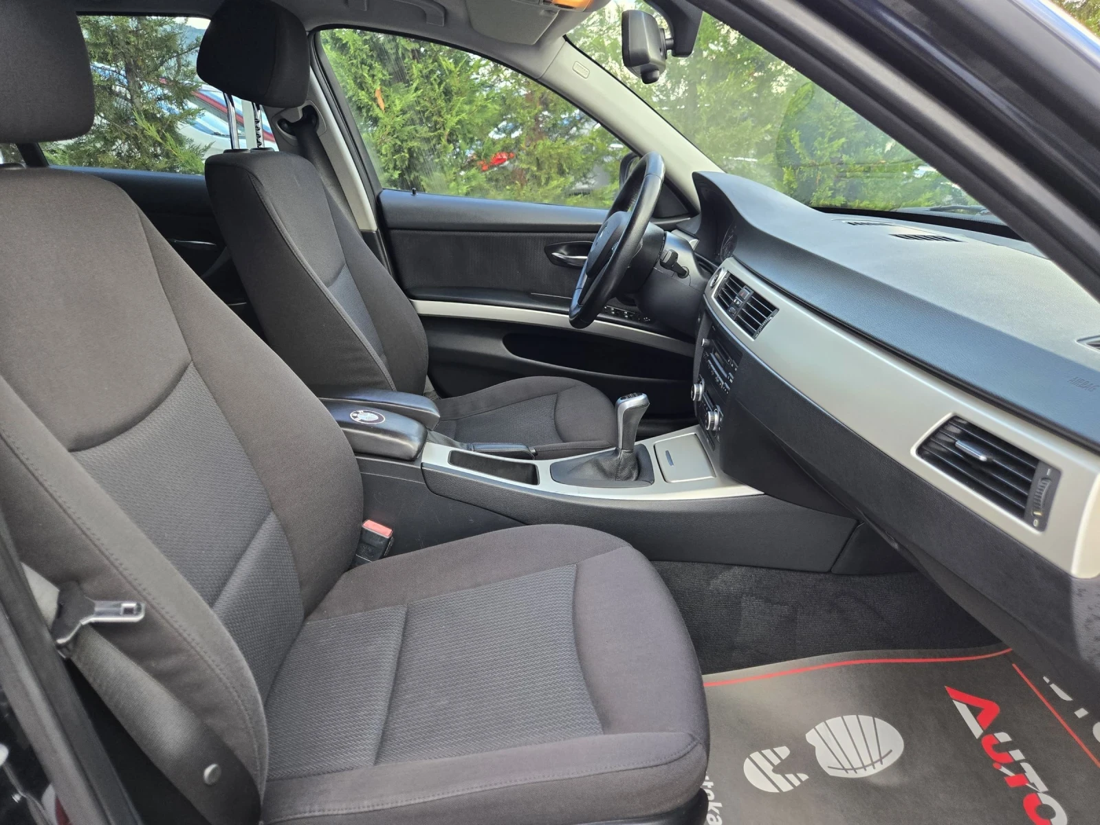 BMW 316 2.0D-116кс= 6ск= FACELIFT= START/STOP, снимка 14 - Автомобили и джипове - 55275255