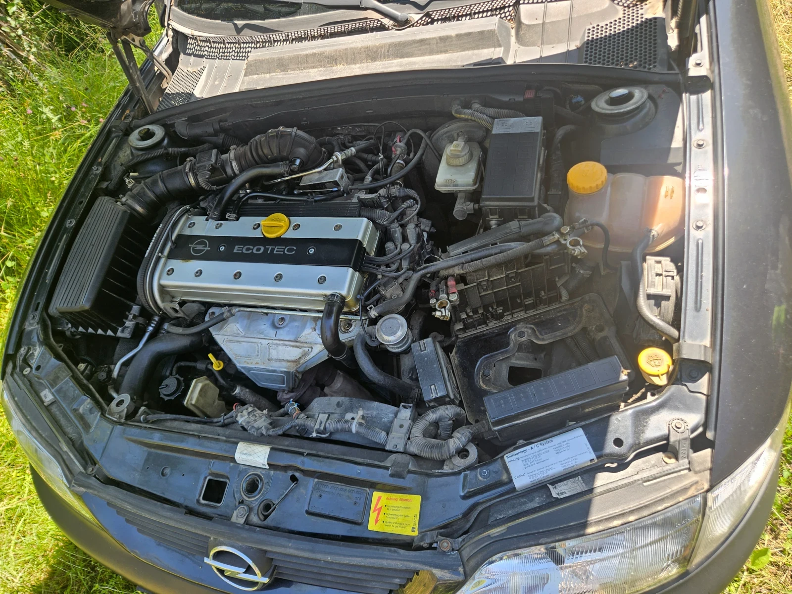 Opel Vectra, снимка 2 - Автомобили и джипове - 55428763