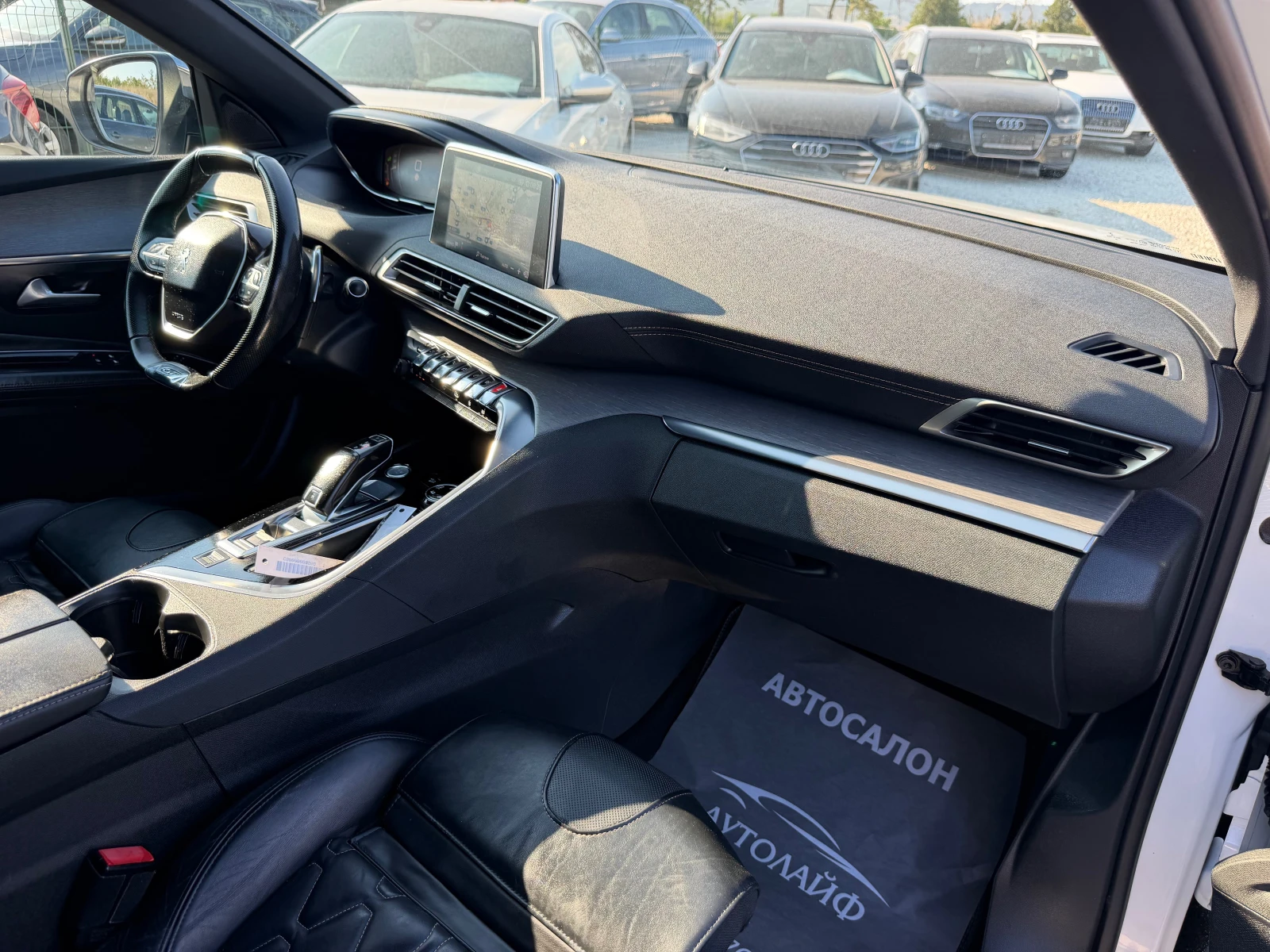 Peugeot 3008 2.0BlueHDi 180SeS EAT8 GT CAMERA 360DISTR PODGREV , снимка 9 - Автомобили и джипове - 55728735