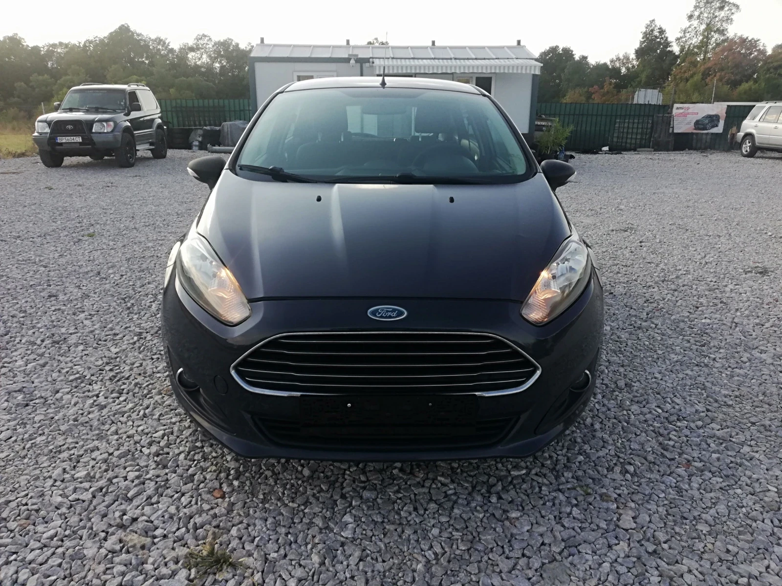 Ford Fiesta 1.2i kli italia, снимка 2 - Автомобили и джипове - 56136285