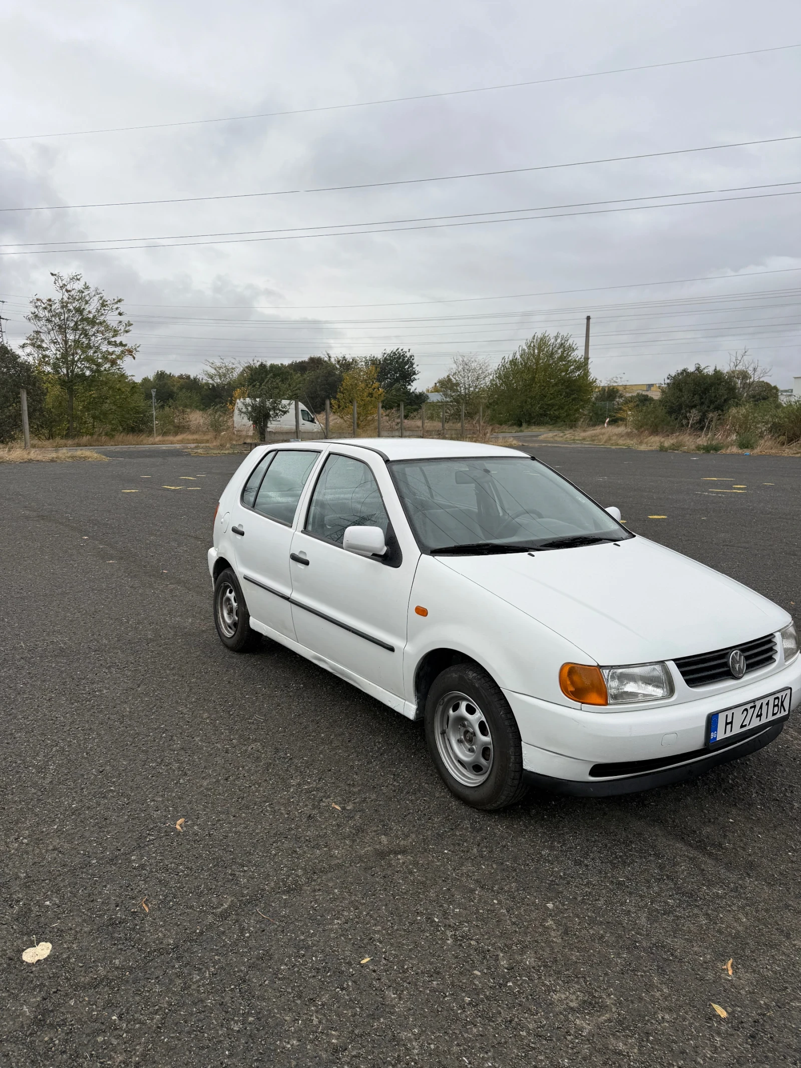 VW Polo 1.3 mono, снимка 3 - Автомобили и джипове - 56484141