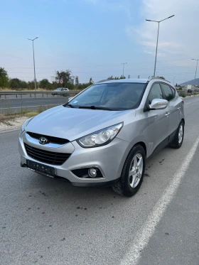 Hyundai IX35 2.0 - изображение 1