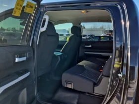 Toyota Tundra * SR5 CREW CAB SHORT BED * CARFAX * , снимка 12