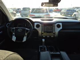 Toyota Tundra * SR5 CREW CAB SHORT BED * CARFAX * , снимка 10