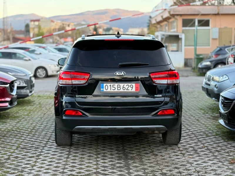 Kia Sorento 2.2 CRDI AWD PLATINUM EDITION ВСИЧКИ ЕКСТРИ, снимка 4 - Автомобили и джипове - 52426191