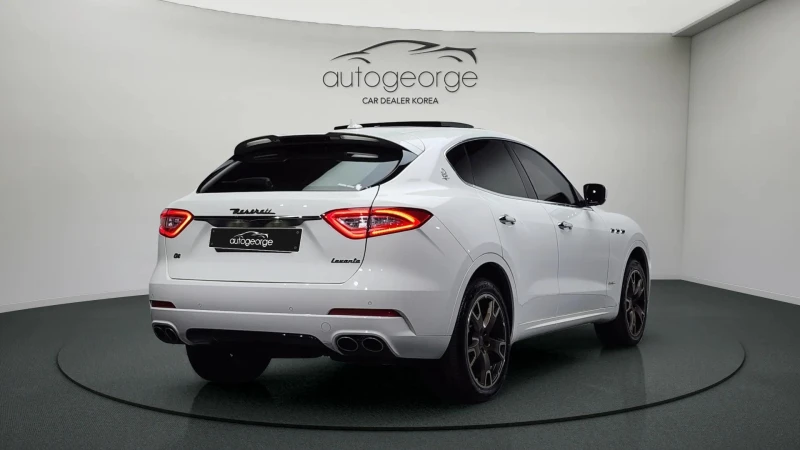Maserati Levante 3.0d AWD GranSport, снимка 2 - Автомобили и джипове - 52455080