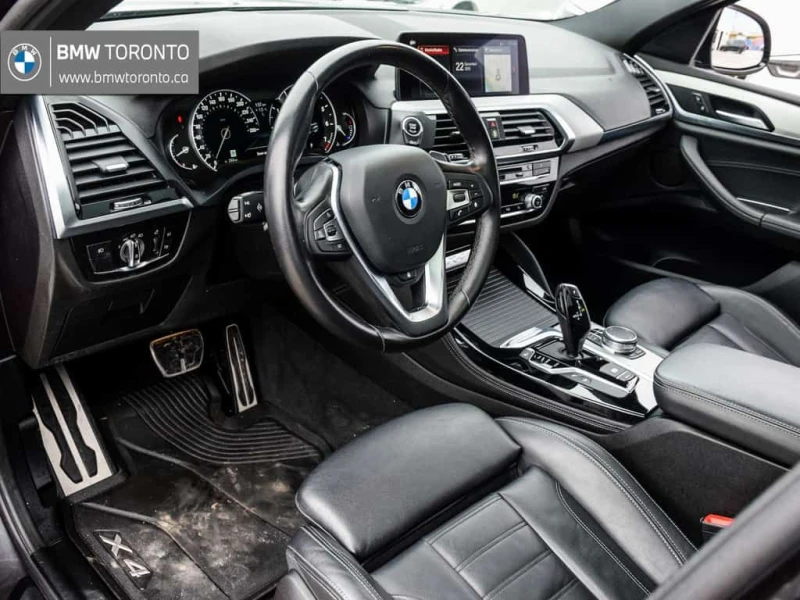BMW X4 * xDrive30i M Sport/Pano Roof/CarPlay/HeatedSteeri, снимка 9 - Автомобили и джипове - 53512622