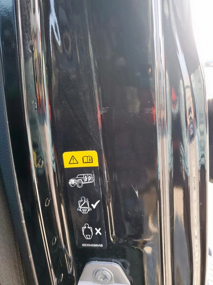 Jeep Gladiator Mojave, снимка 12 - Автомобили и джипове - 53302838