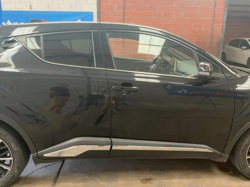 Toyota C-HR, снимка 7 - Автомобили и джипове - 54910173