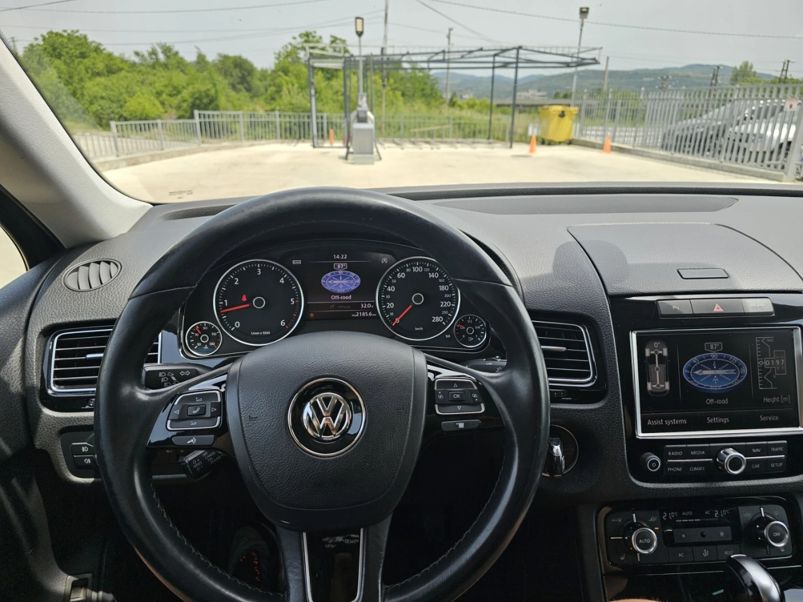 VW Touareg 3.0TDI - изображение 10