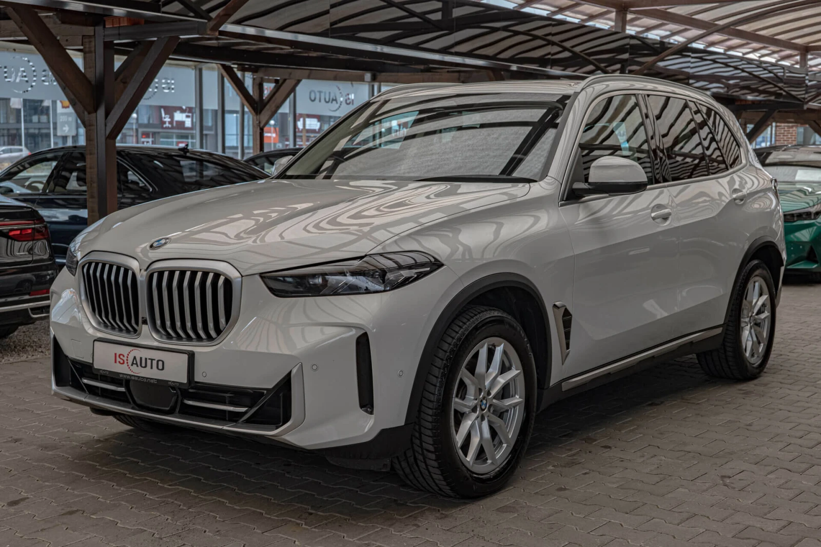 BMW X5 3.0d/xDrive/PDC/Камера/Амбиент/Memory - изображение 3
