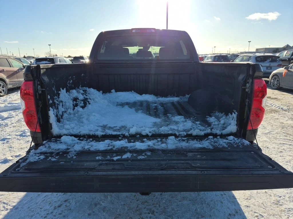 Toyota Tundra * SR5 CREW CAB SHORT BED * CARFAX *  | Mobile.bg � ����������� 13