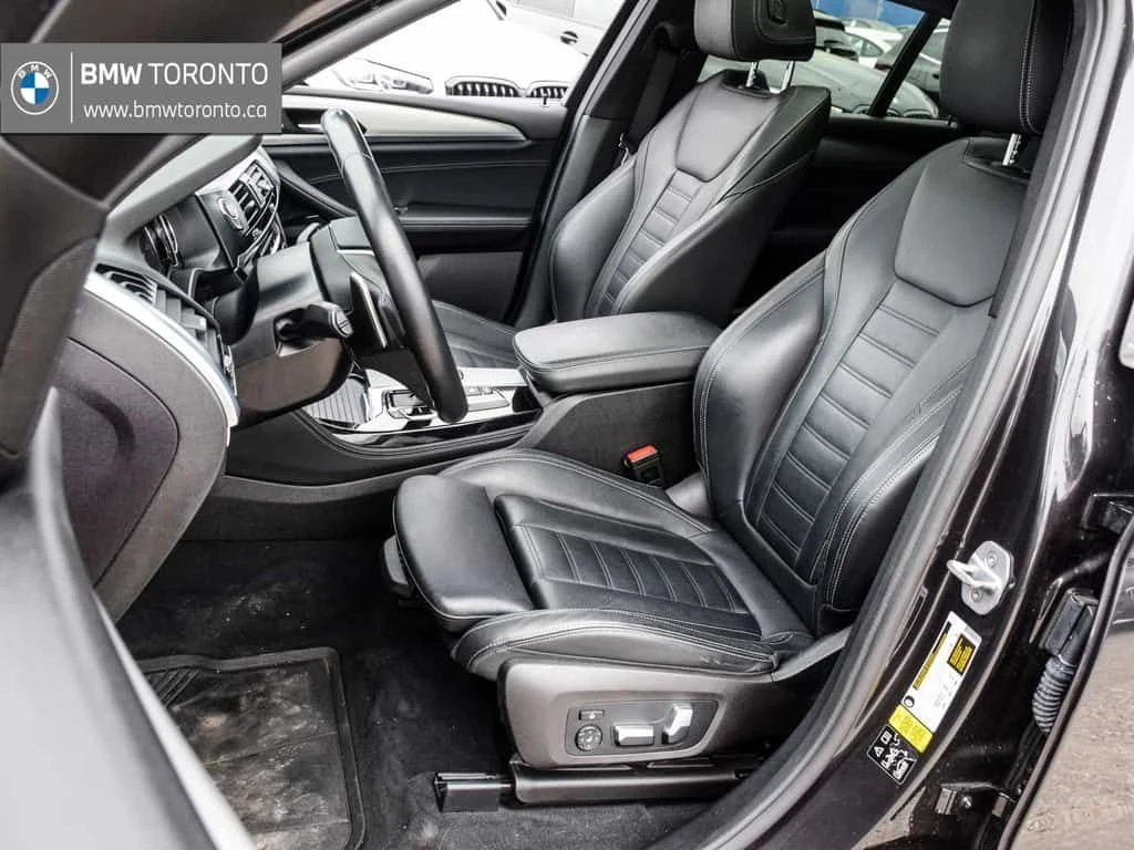 BMW X4 * xDrive30i M Sport/Pano Roof/CarPlay/HeatedSteeri - изображение 10