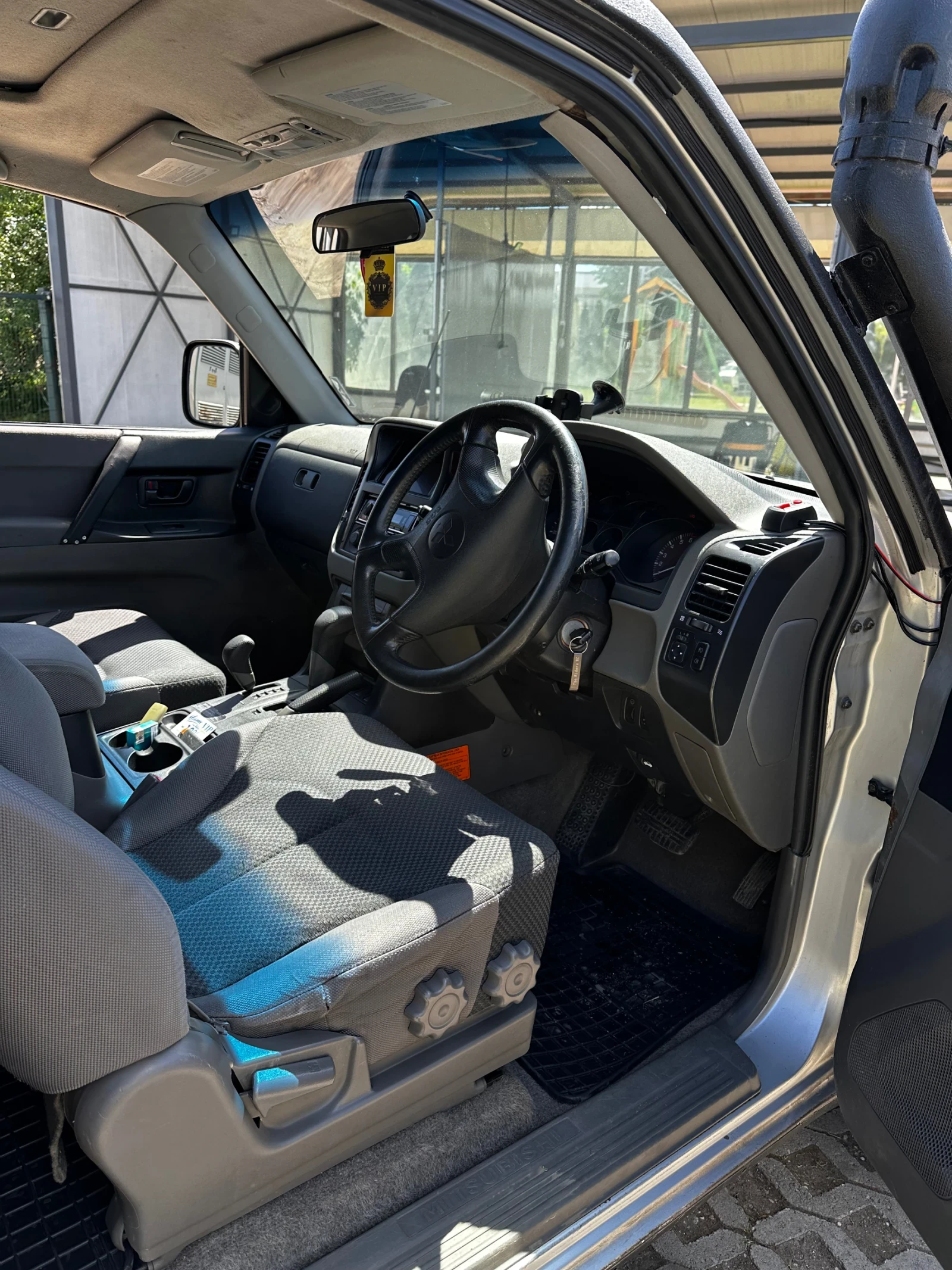 Mitsubishi Pajero 3.5 - изображение 2