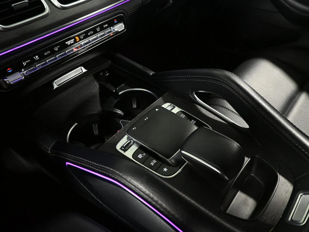 Mercedes-Benz GLE 350 * AMG Line * HeadUp * * AвтоКредит* (ЦЕНА ДО БГ), снимка 14 - Автомобили и джипове - 53800071