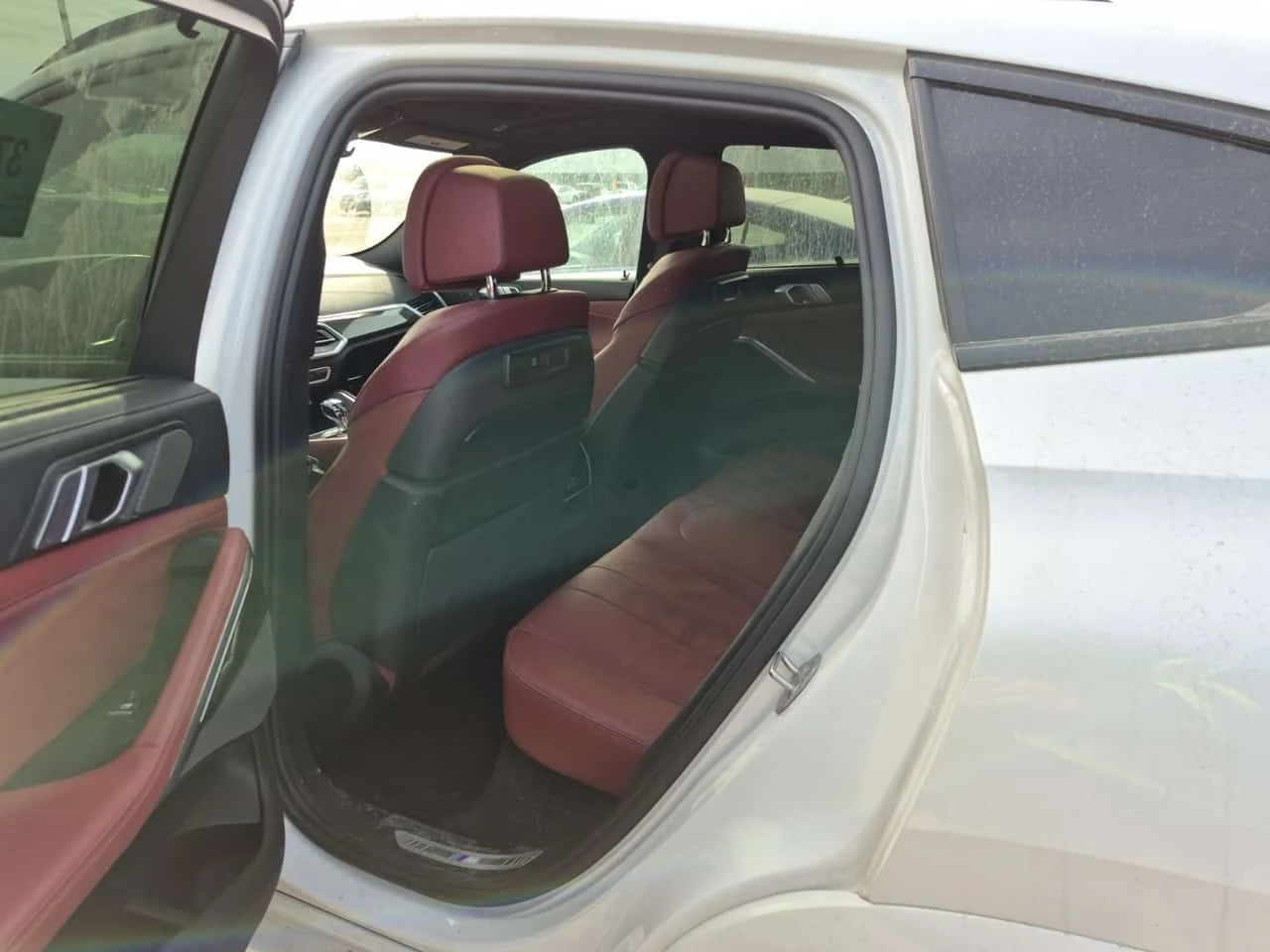 BMW X6 XDRIVE40I | МАСАЖ | PANO | H/K | HUD | KEYLESS СКА, снимка 12 - Автомобили и джипове - 53928105