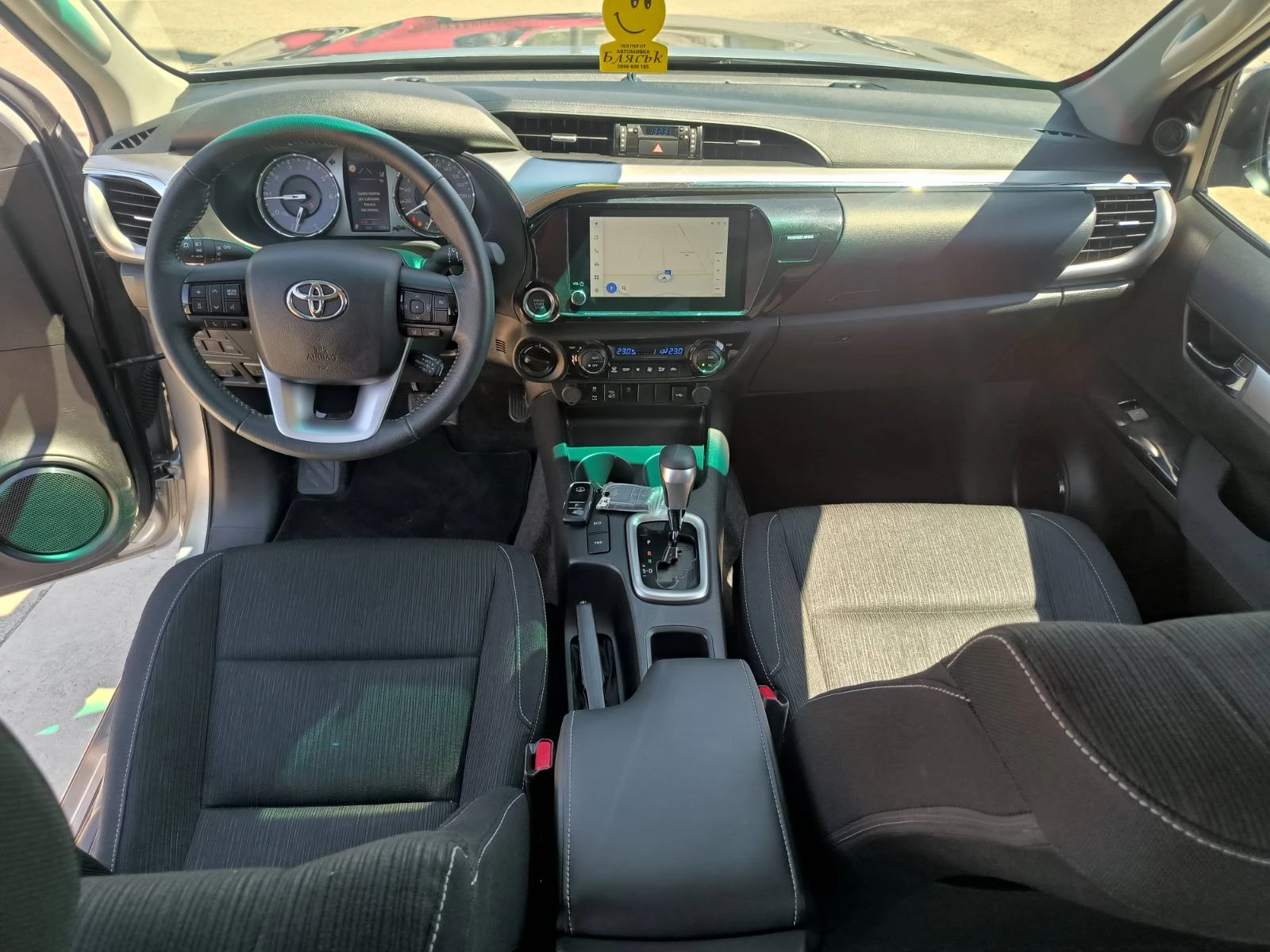 Toyota Hilux 2.4d-400km-Nova-Navi-4x4-Kamera-Keyless-Euro-6E | Mobile.bg � ����������� 14