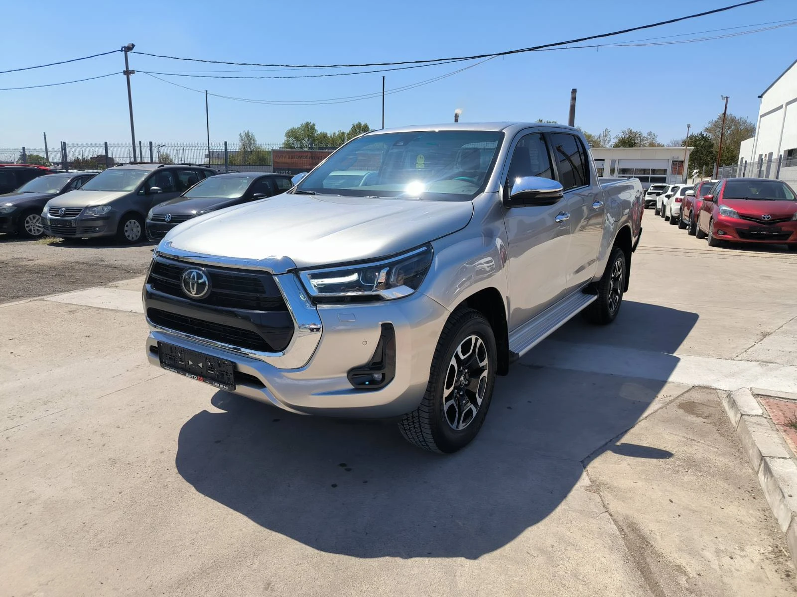 Toyota Hilux 2.4d-400km-Nova-Navi-4x4-Kamera-Keyless-Euro-6E