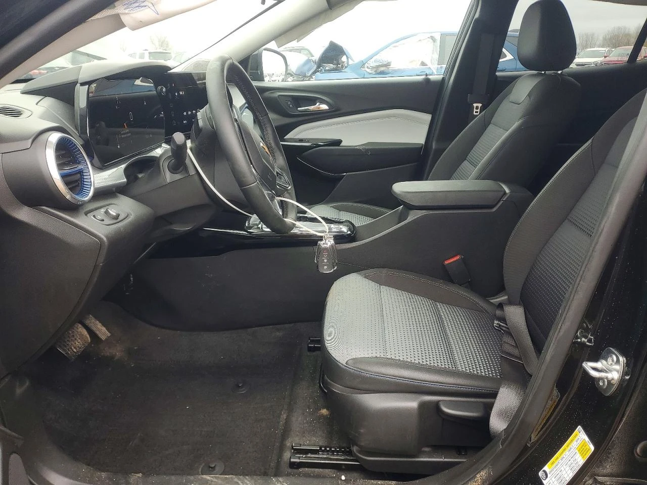 Chevrolet Trax 1.2l 1Lt, снимка 7 - Автомобили и джипове - 54488698