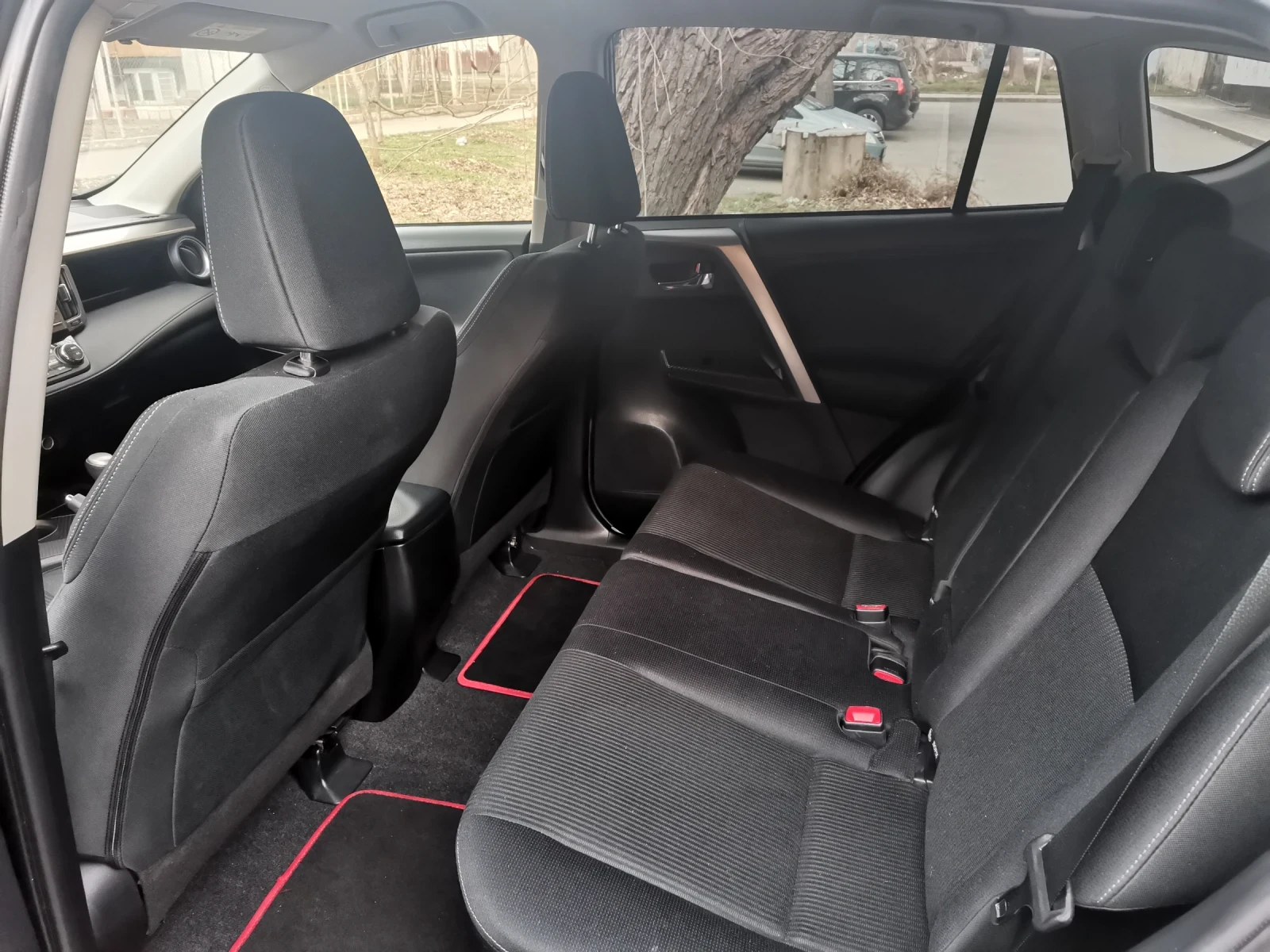Toyota Rav4 RAV4 DCAT2.2/Швейцария , снимка 7 - Автомобили и джипове - 55607607