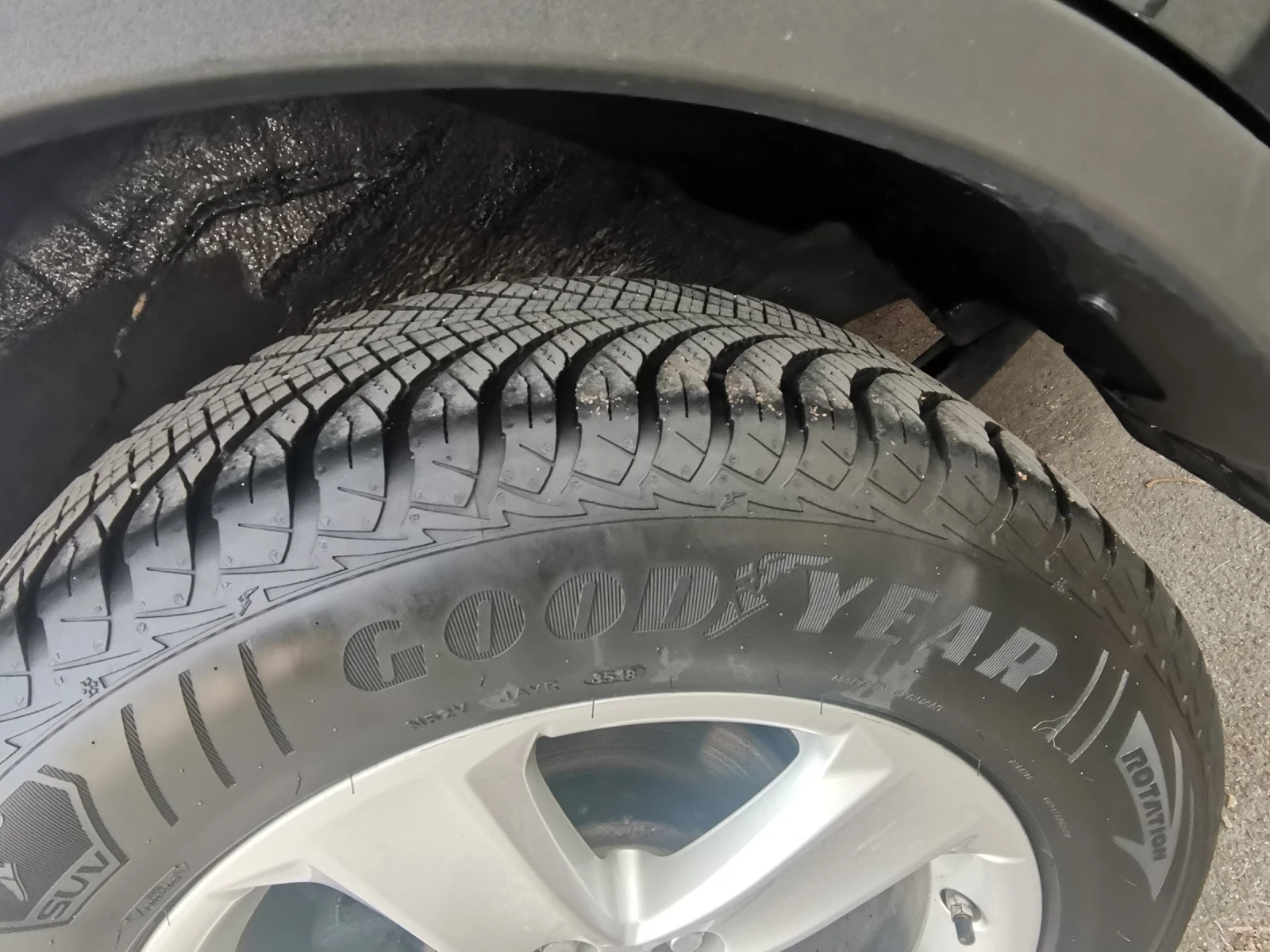 Toyota Rav4 RAV4 DCAT2.2/Швейцария , снимка 11 - Автомобили и джипове - 55607607