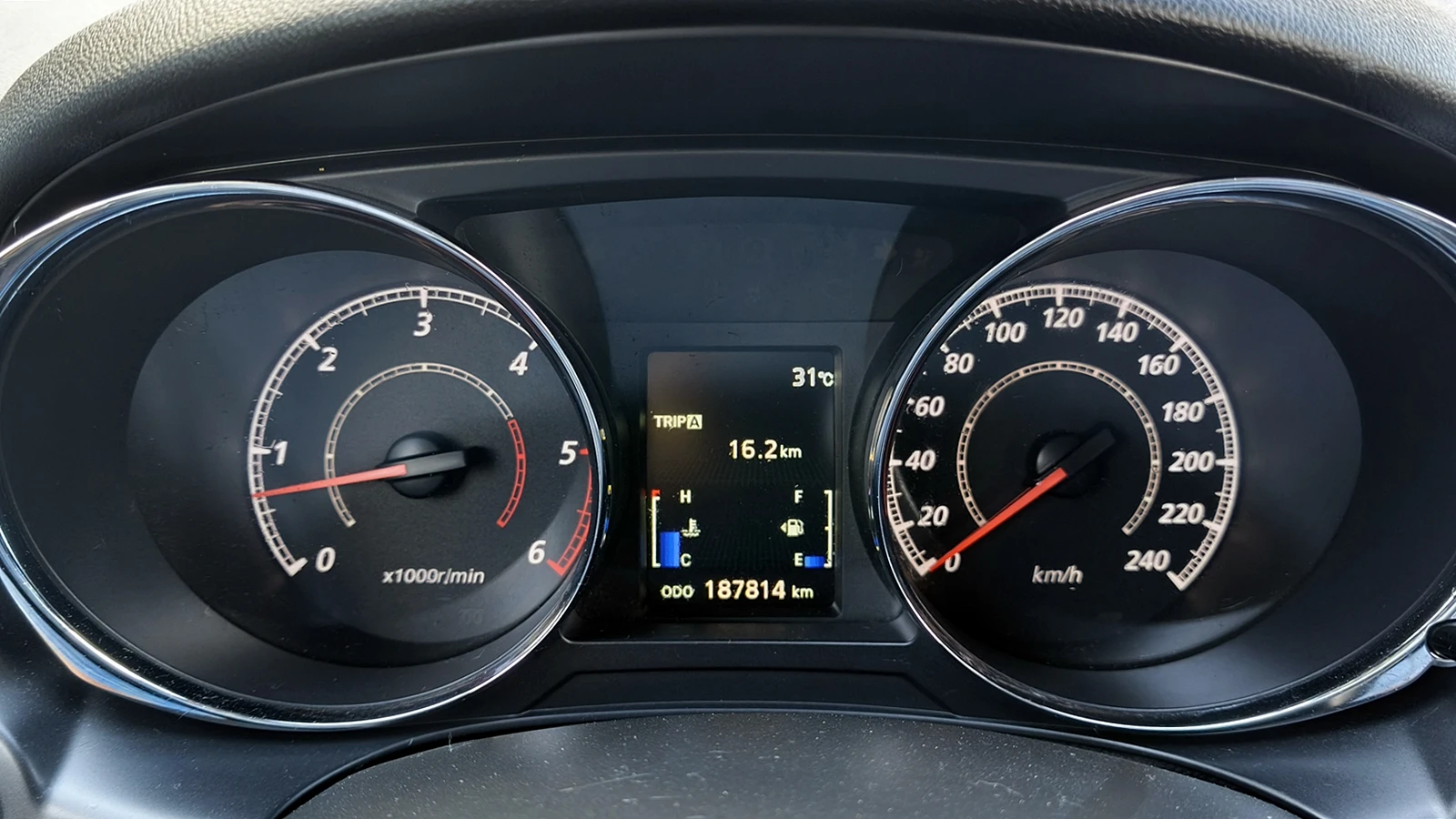 Mitsubishi ASX 1.8 DI- D 4x4 | Mobile.bg � ����������� 12