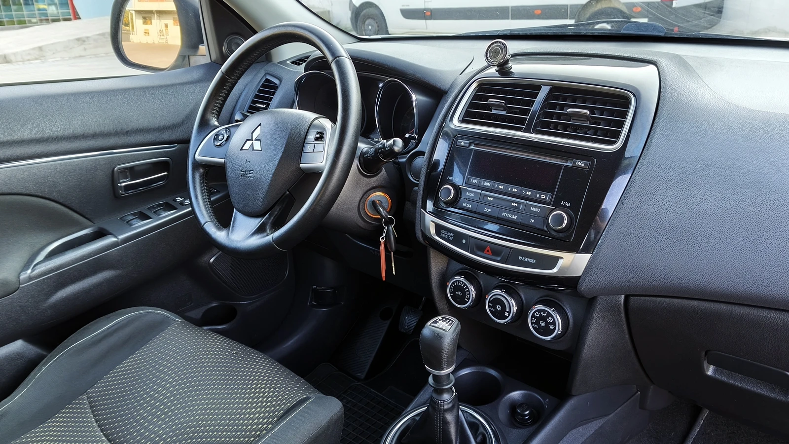 Mitsubishi ASX 1.8 DI- D 4x4, снимка 11 - Автомобили и джипове - 55786399