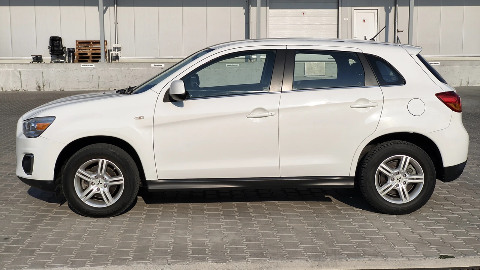 Mitsubishi ASX 1.8 DI- D 4x4, снимка 2 - Автомобили и джипове - 55786399