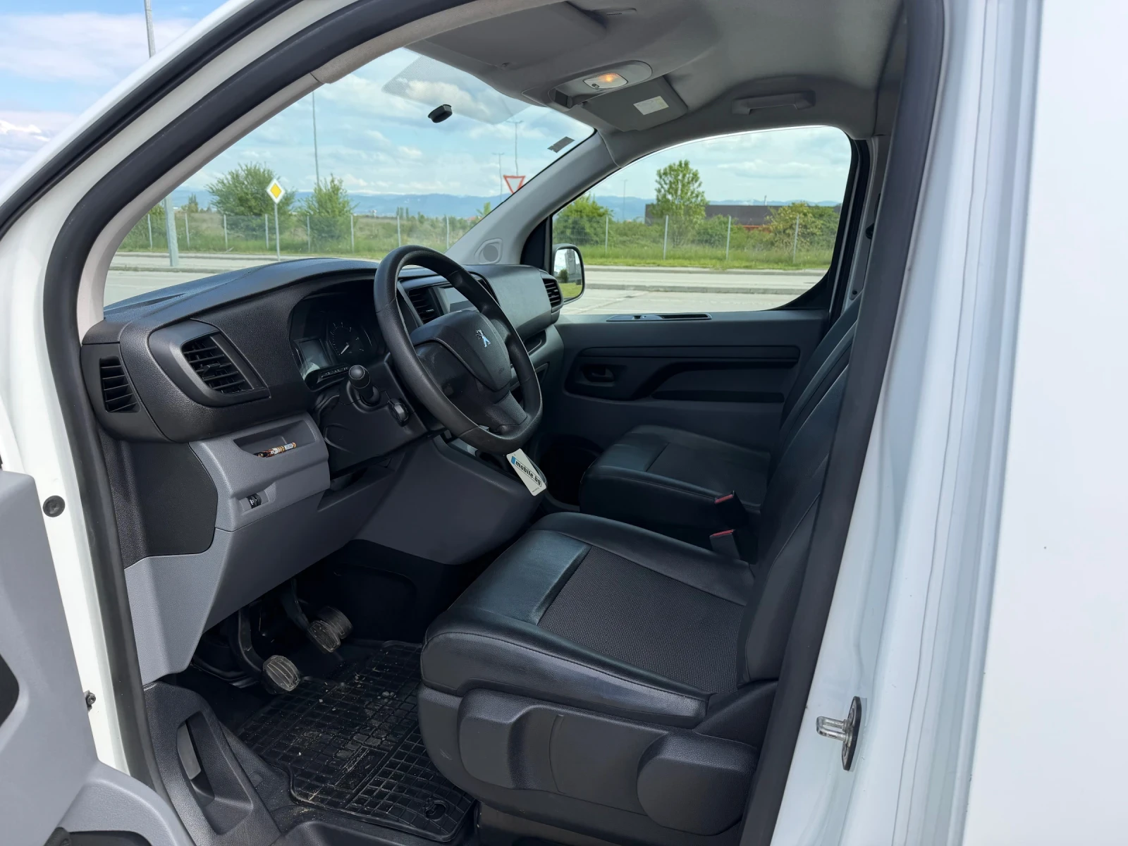 Peugeot Expert, снимка 8 - Бусове и автобуси - 54429859