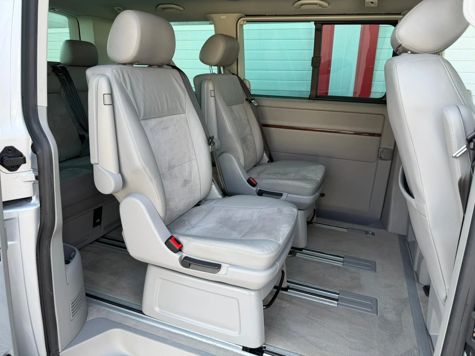 VW Multivan 2.0TDI AUTOMATIK DSG NAVI 7-������ EVRO 5A  | Mobile.bg � ����������� 15
