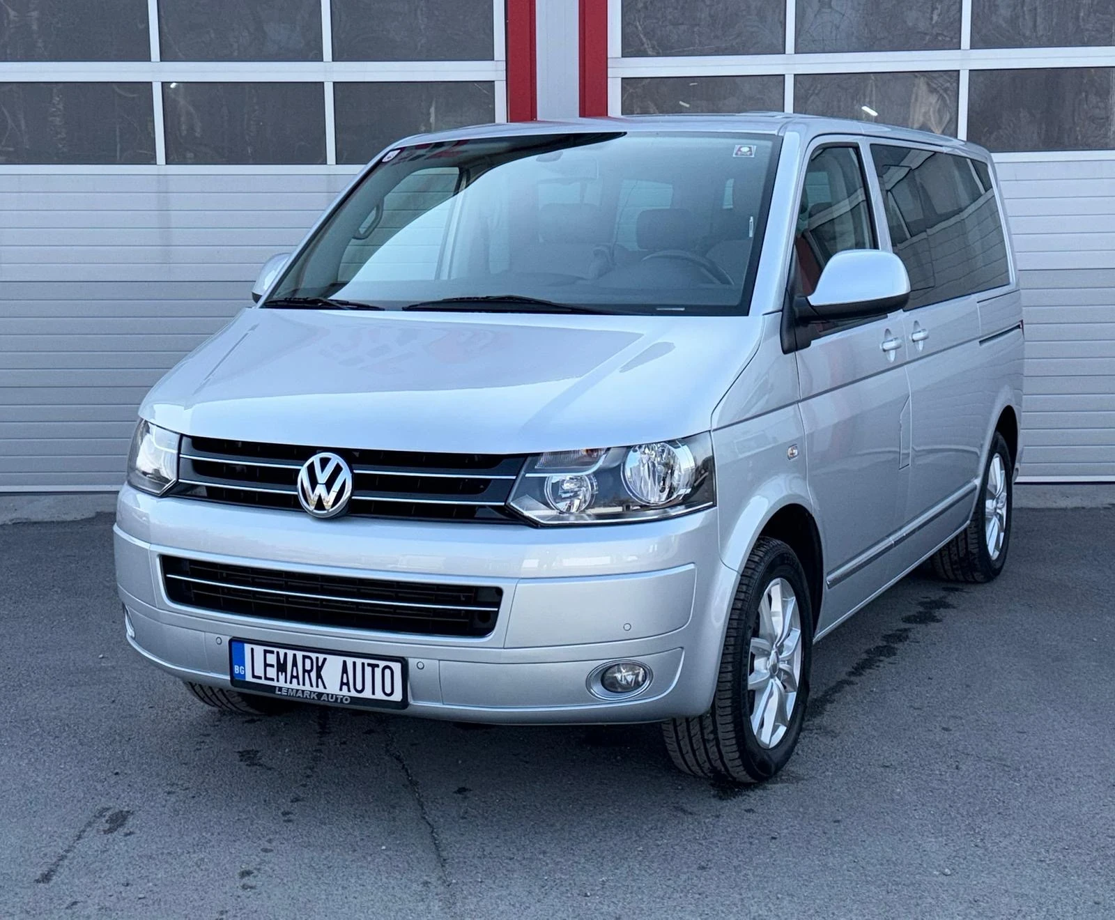 VW Multivan 2.0TDI AUTOMATIK DSG NAVI 7-������ EVRO 5A  | Mobile.bg � ����������� 5