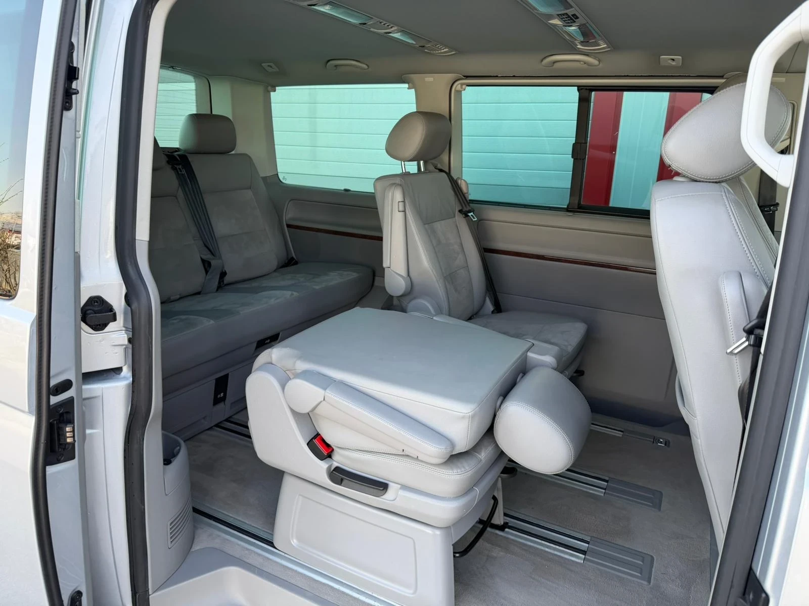 VW Multivan 2.0TDI AUTOMATIK DSG NAVI 7-������ EVRO 5A  | Mobile.bg � ����������� 16