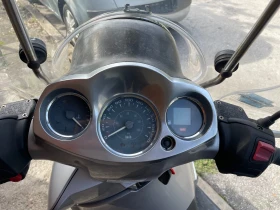 Aprilia Scarabeo 250ie, снимка 4