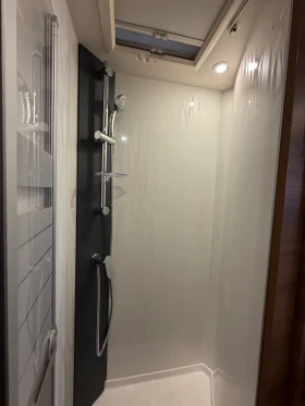 Кемпер Rapido 666F 180к.с. ТЕГЛИЧ  65Years | Auto.bg — изображение 9