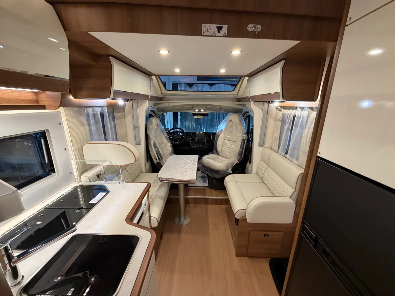 ������ Rapido 666F 180�.�. ������  65Years | Mobile.bg � ����������� 8