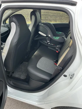 Renault Zoe R135 Intense+ CCS 52kw Термопомпа Подгрев Гаранция, снимка 6