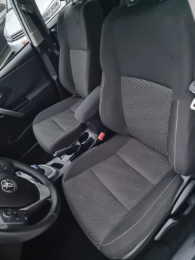 Toyota Auris 1, 8hibrid - 14914 лв. / 7625.41 € - 68859662 9