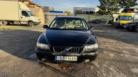 ������ Volvo S60