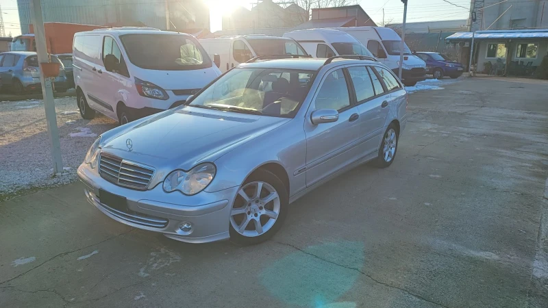 Mercedes-Benz C 220 CDI, снимка 6 - Автомобили и джипове - 48718171