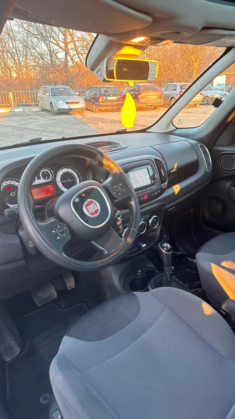 Fiat 500L 1.3 M-jet Automatic, снимка 16 - Автомобили и джипове - 48828126