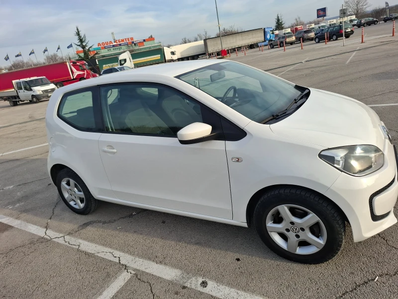 VW Up, снимка 3 - Автомобили и джипове - 49453929