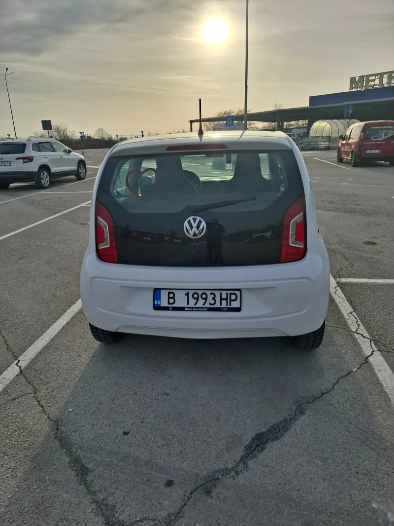 VW Up, снимка 4 - Автомобили и джипове - 49453929